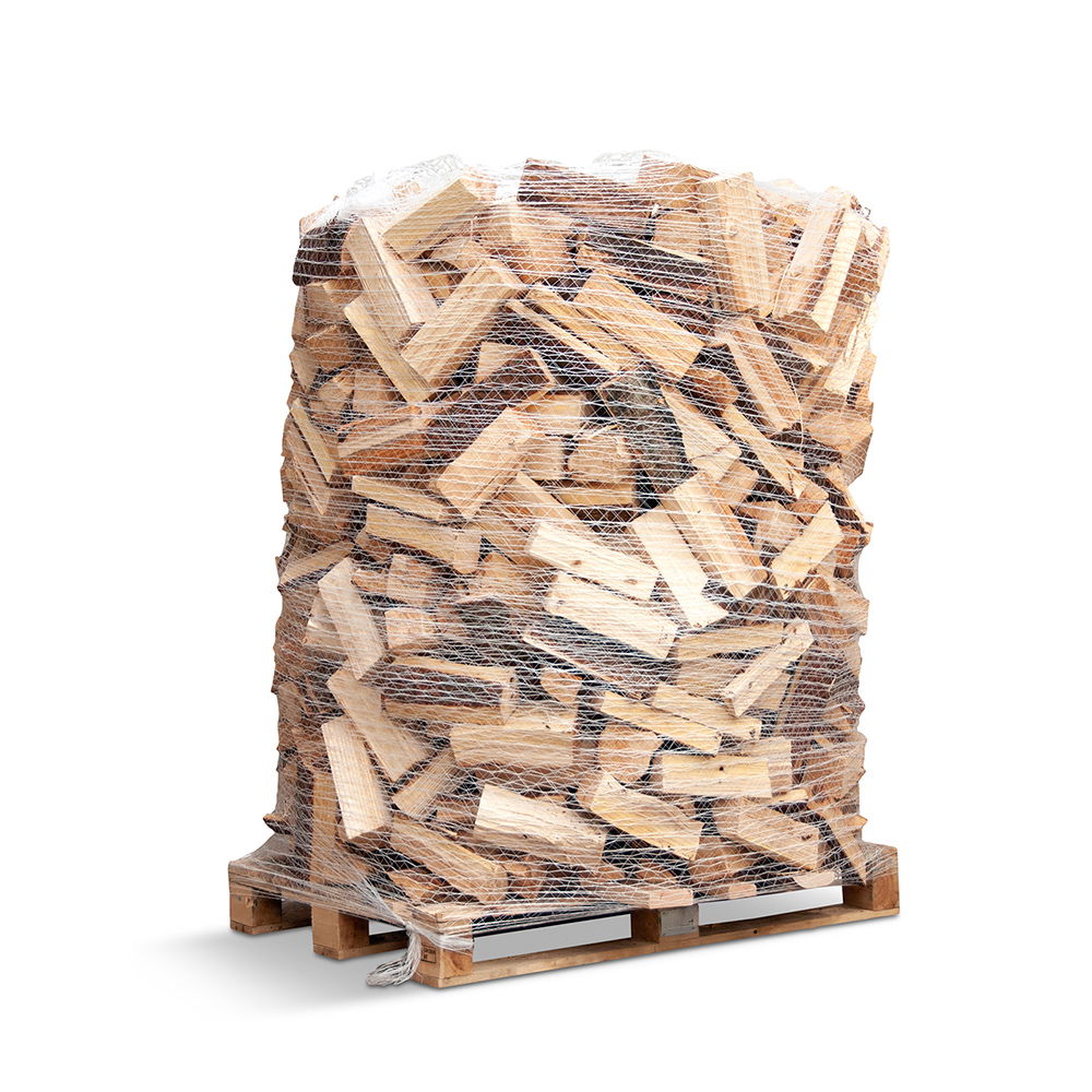 Ovntørret brænde stablet i net på palle