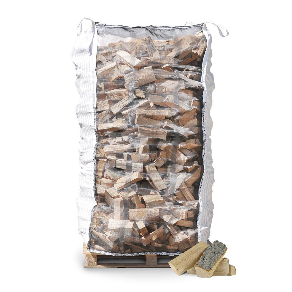 Stor net-sæk med ovntørt brænde på palle