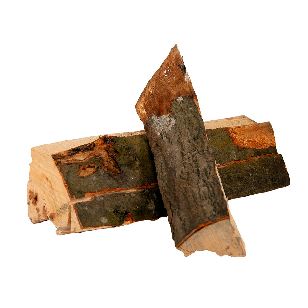 Stykker løvtræsbrænde med bark