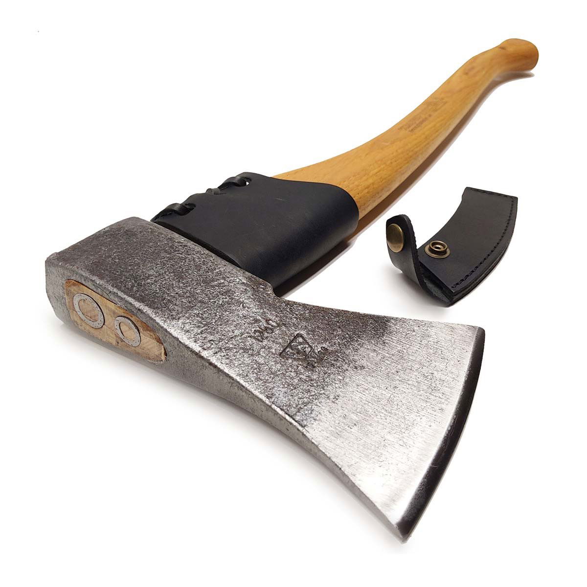 Skovøkse med træhåndtag og aftagelig læderskede